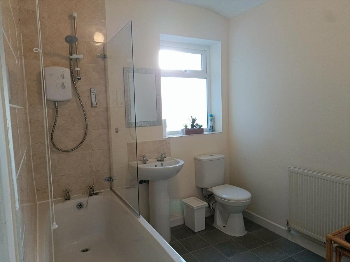 Bright, Comfortable Home, Convenient For City Centre ليفربول المظهر الخارجي الصورة