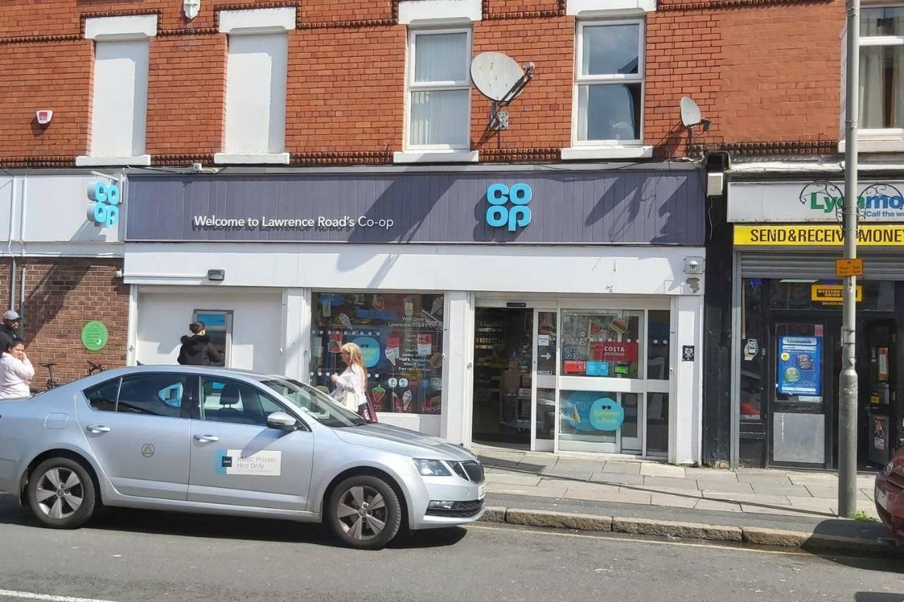 Bright, Comfortable Home, Convenient For City Centre ليفربول المظهر الخارجي الصورة